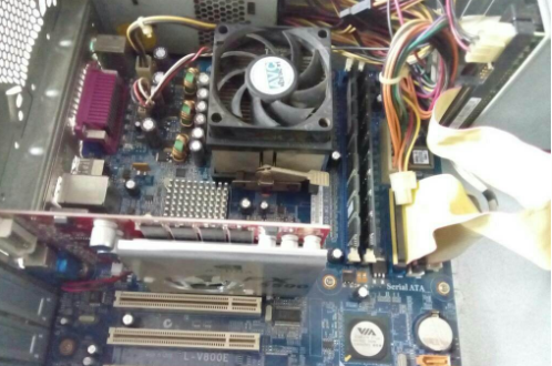 电脑硬盘坏了怎么办？