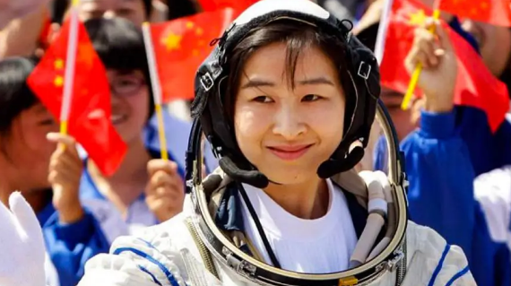 中国女航天员谁牺牲了