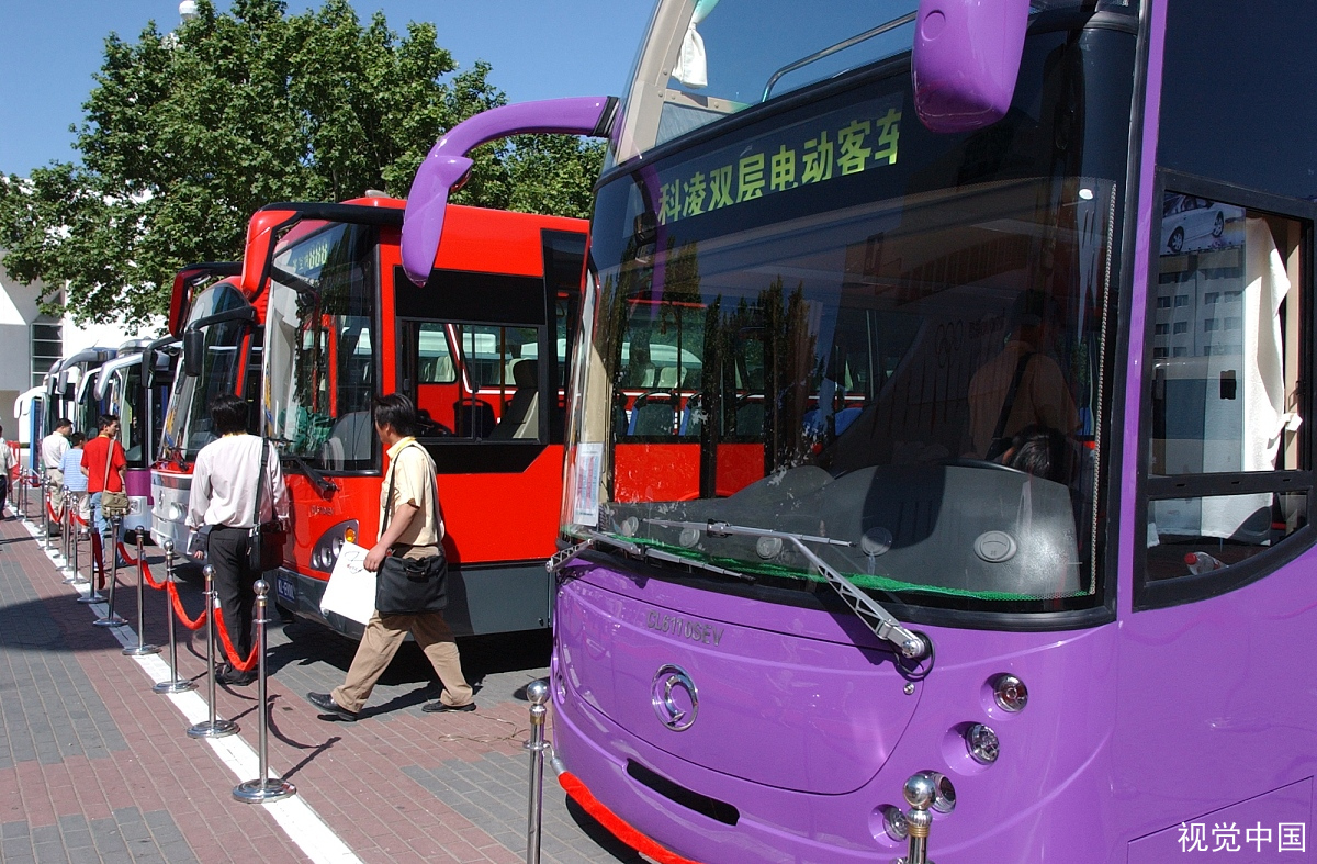 陕西女孩高考前乘末班车留纸条，与司机师傅道别，为何会引发网友共鸣？