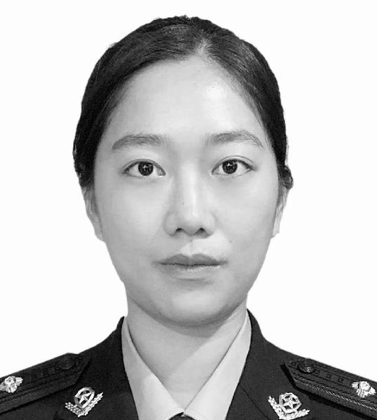 重庆23岁女民警突发疾病倒在岗位上，目前怎么样了？