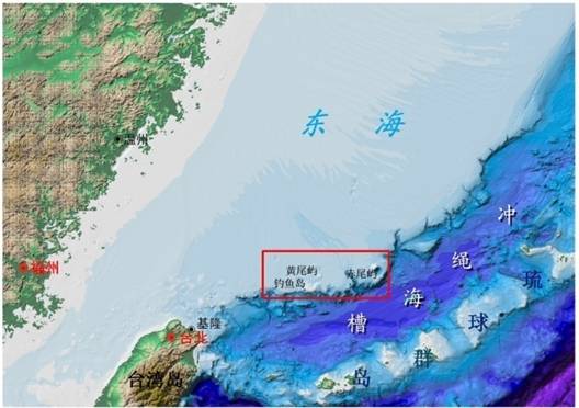 钓鱼岛位于台湾岛的哪个方向?