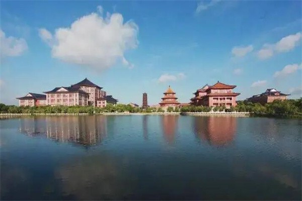 广东医科大学排名