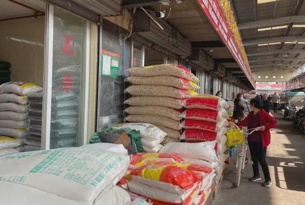 北京超市出现抢购物资的现象，为什么会出现这样的现象？