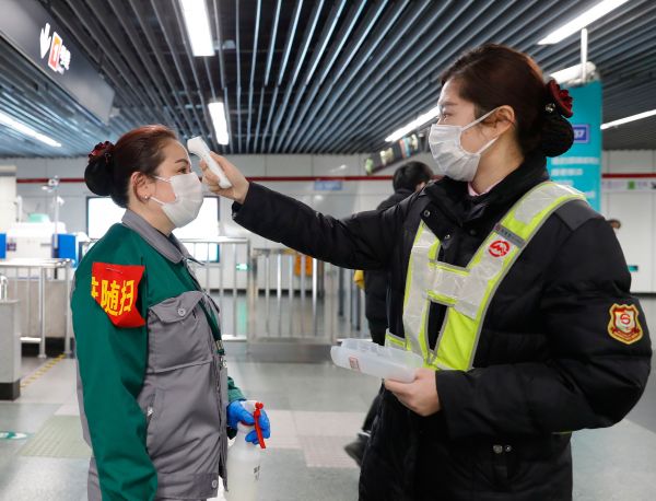 重庆一对情侣确诊，曾到西安多个知名景点旅游，此次的疫情传播有多猛？