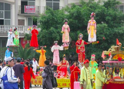 炮龙节有什么典故