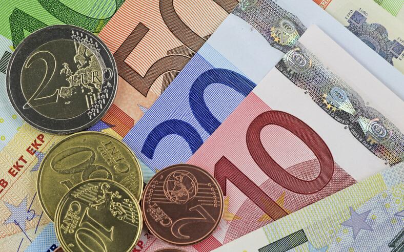欧元什么时候正式诞生？