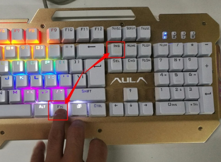 机械键盘背光灯怎么关