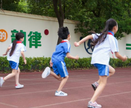 《小学生守则》十条