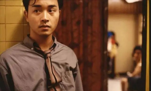 王家卫经典《阿飞正传》重映，张曼玉刘嘉玲的角色为何值得关注？
