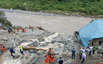 四川彭州山洪致7人遇难:“网红”河滩背后为何会有致命危险？