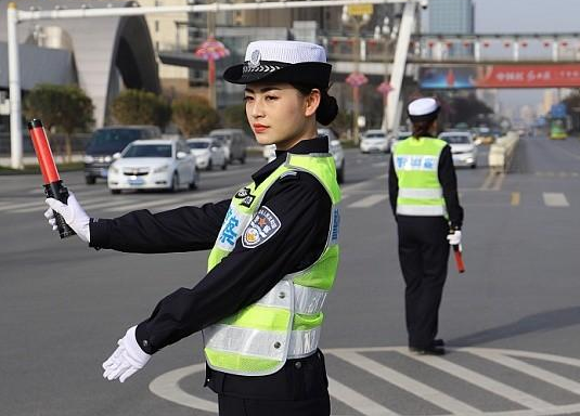 六盘水交警电话服务热线