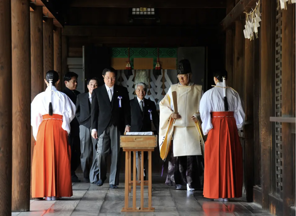 中方回应日本高官参拜靖国神社，有哪些信息值得关注？