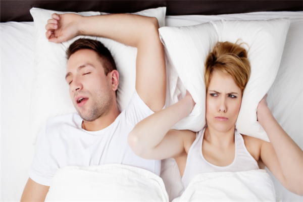 什么是睡眠呼吸暂停综合症？怎样治疗比较好？