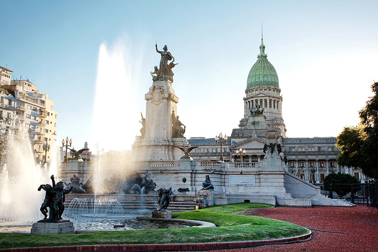 阿根廷的首都是哪个城市？