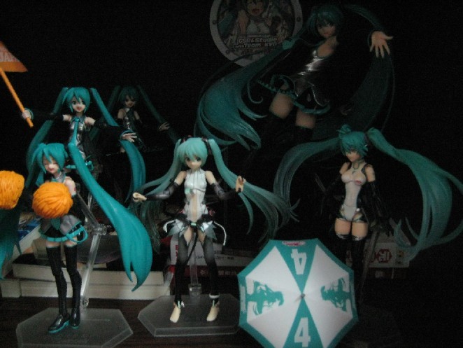 想买初音未来正版手办 figma14 figma100求高手帮助