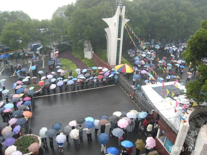 每年高考都下雨，这是为什么呢？