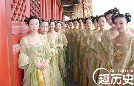 古代皇帝为什么让宫女穿开裆裤