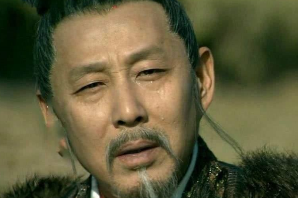 《楚汉传奇》中刘邦的初恋曹氏在刘邦夺得天下时，为何不愿意进宫而选择留在老家？