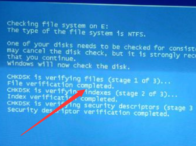 为什么电脑开机就蓝屏 蓝屏代码C0000218 进不去任何模式