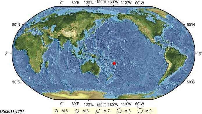 斐济群岛地多发生地震的原因是位于什么板块与什么板块之间?