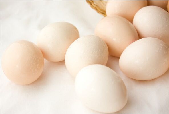 怎样判断鸡蛋是否变质？