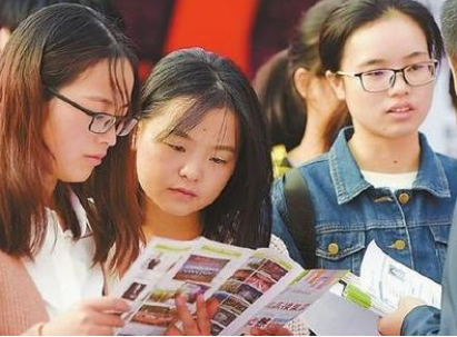 北京八维学校 月薪过万真实性和就业真实性多少