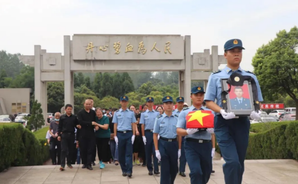 杨宇轩烈士怎么牺牲的?